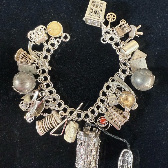 Vintage Moveable LOADED Sterling 925 Silver Articulated Charm Bracelet 89.3 G - Picture 11 of 16